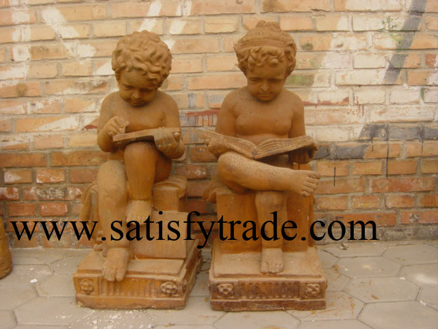 Iron Statue-HY353