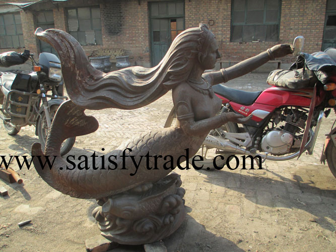 Iron Statue-HY576