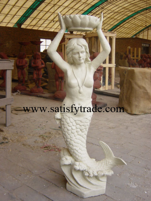 Iron Statue-HY582